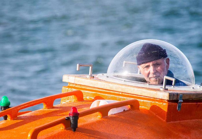 Как 72-летний француз пересёк Атлантический океан в бочке