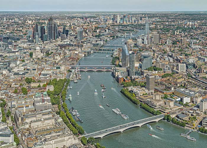Как выглядит Лондон с высоты птичьего полета. Фото