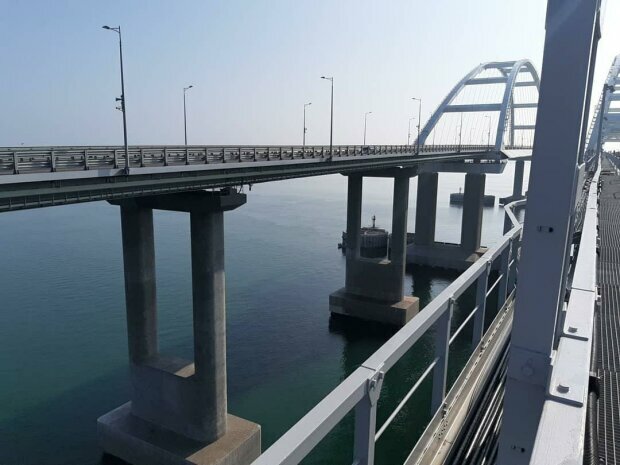 Сеть насмешило фото строительства второго Крымского моста. ФОТО