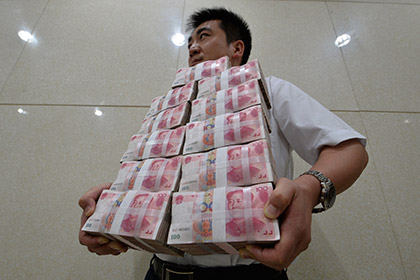 Китаец подарил невесте 102 килограмма денег