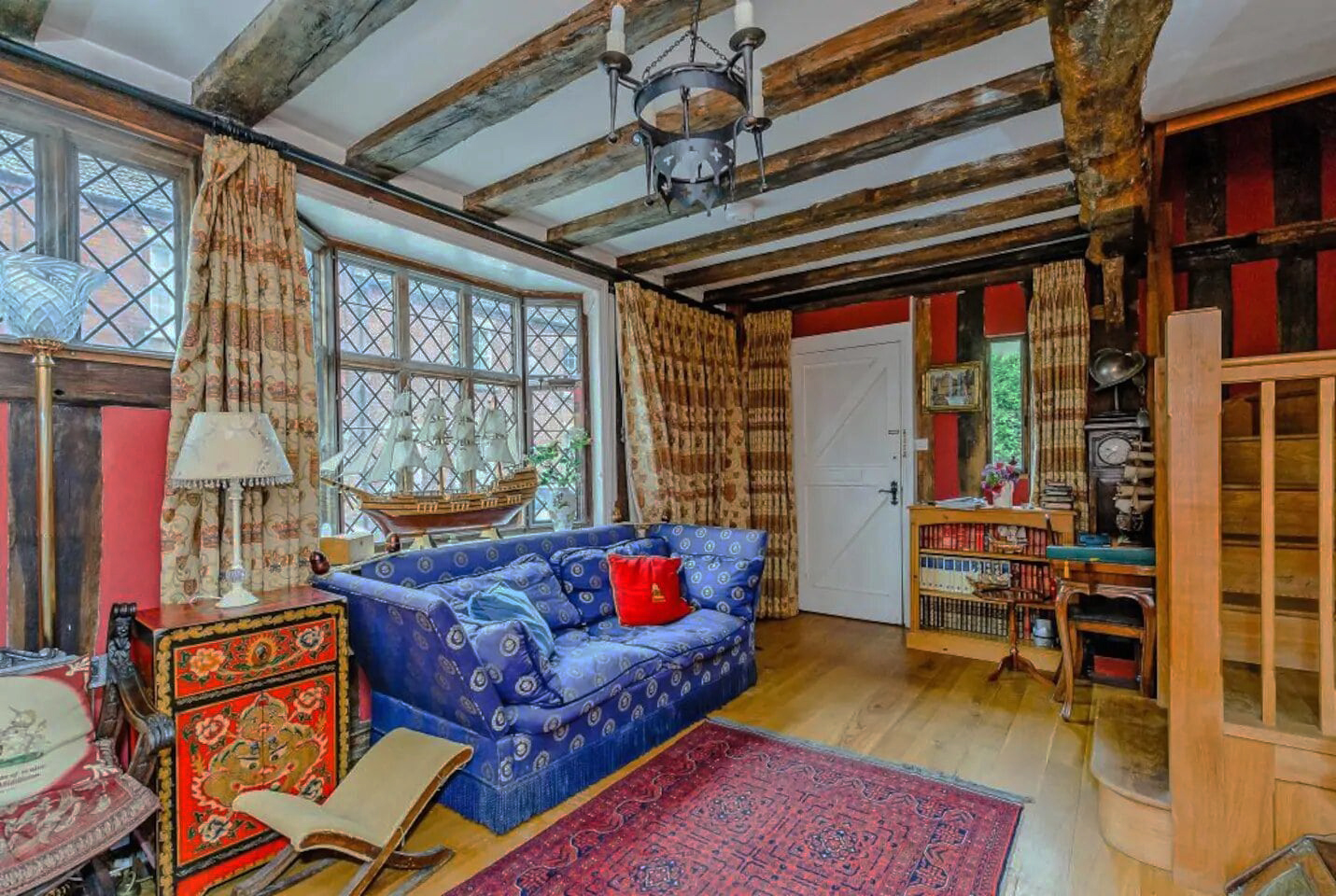 На Airbnb сдается в аренду родной дом Гарри Поттера. ФОТО