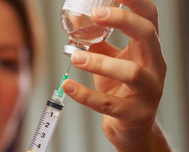 Минздрав накупил вакцин на 40 миллионов 