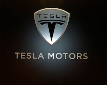 Глава Tesla предложил создать сверхзвуковые самолеты на электричестве