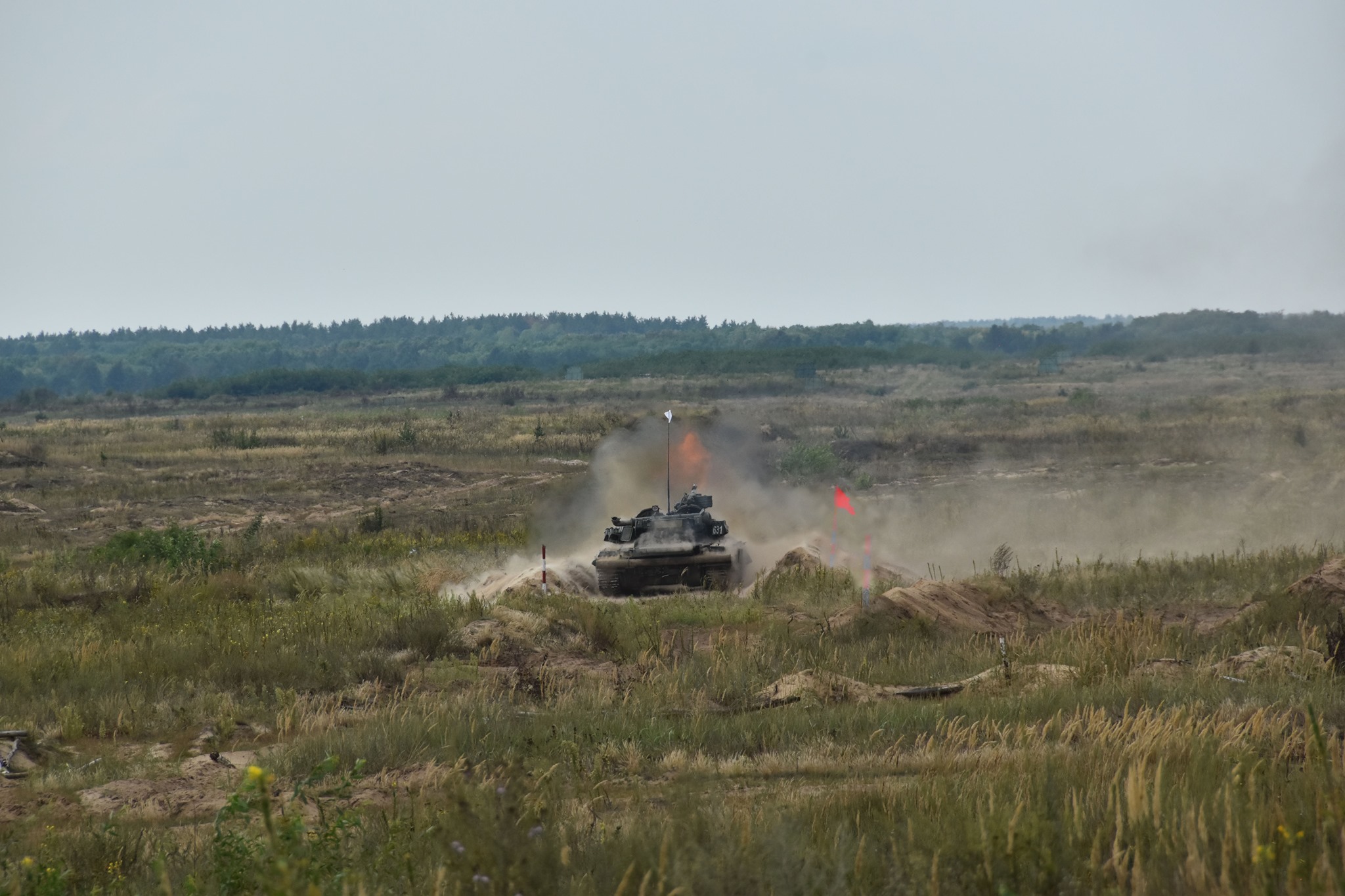 «Железный кулак» ВСУ: опубликованы яркие фото учений танкистов. ФОТО