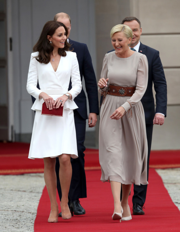 Герцоги Кэмбриджские с официальным визитом в Польше в Alexander McQueen