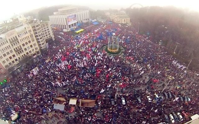 Воспоминания, которые никогда не сотрутся из памяти. Фантастические фото с Евромайдана. ФОТО