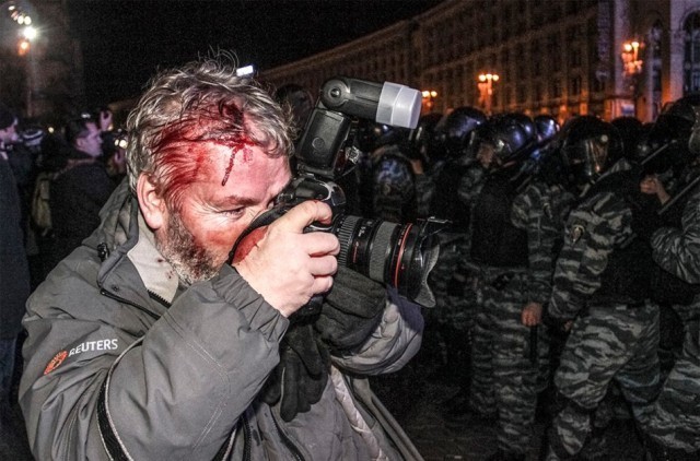 Воспоминания, которые никогда не сотрутся из памяти. Фантастические фото с Евромайдана. ФОТО