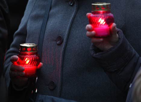 Общественность призывает зажечь свечу в память о жертвах Голодомора