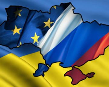 Украинцы почти поровну разделились за ТС и ЕС