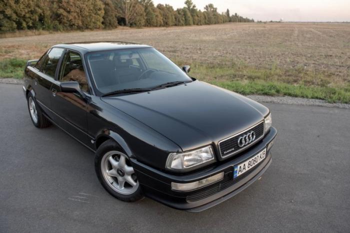 Редкая Audi 80 Quattro Competition с небольшим пробегом