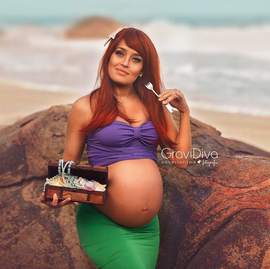 Фотограф превращает будущим мам в принцесс Диснея. ФОТО
