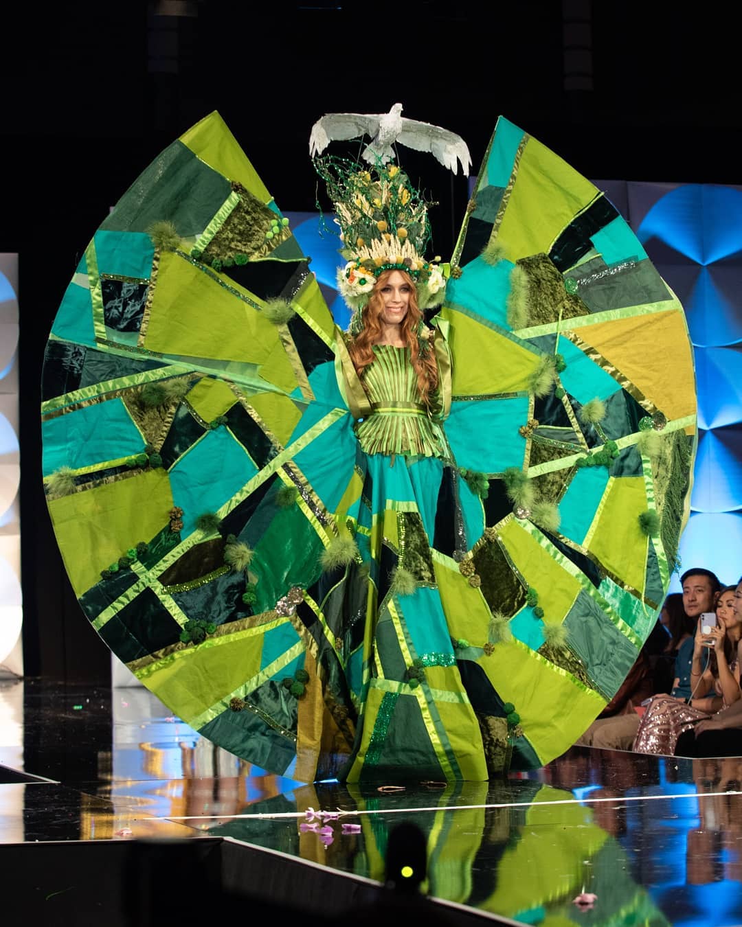 Конкурс национальных костюмов на «Мисс Вселенная»-2019. ФОТО