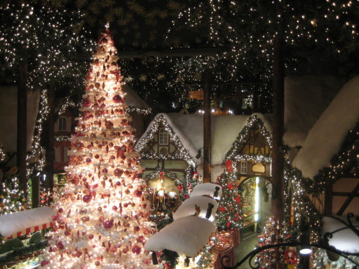 В путь за волшебством: города, которые в преддверии Рождества превращаются в сказку. ФОТО