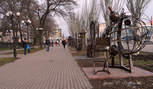 В сети появились фото оккупированного Луганска. ФОТО