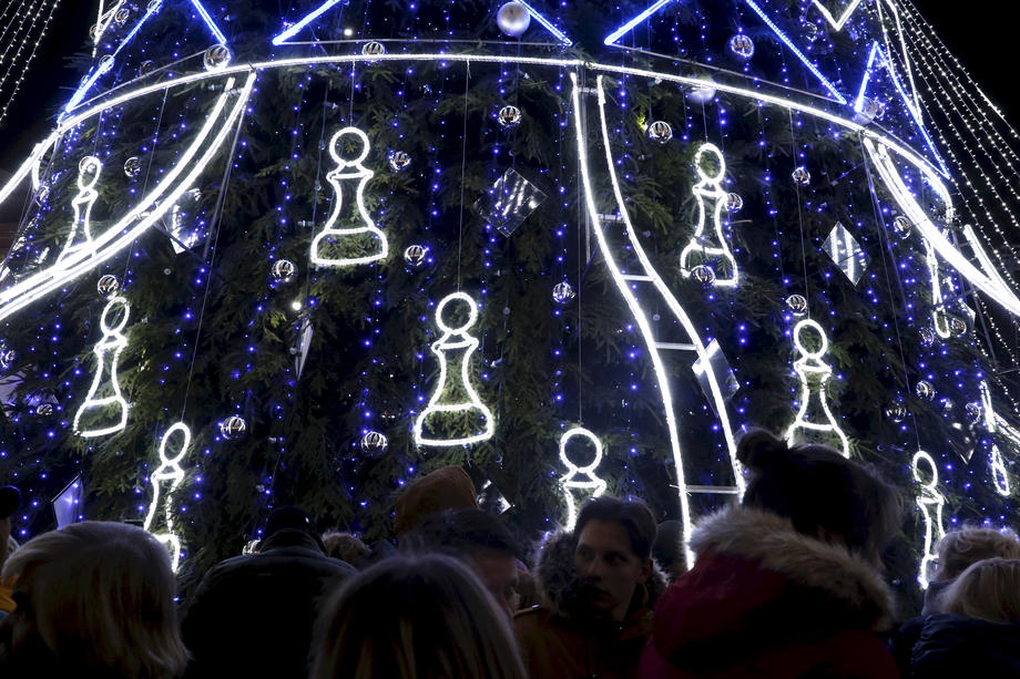 Рождественская елка Вильнюса признана лучшей в Европе. ФОТО