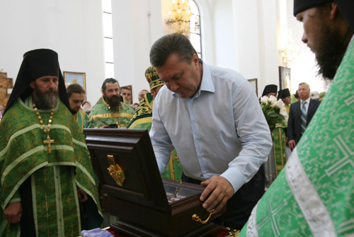 Вокруг инаугурации Виктора Януковича назревает религиозный скандал