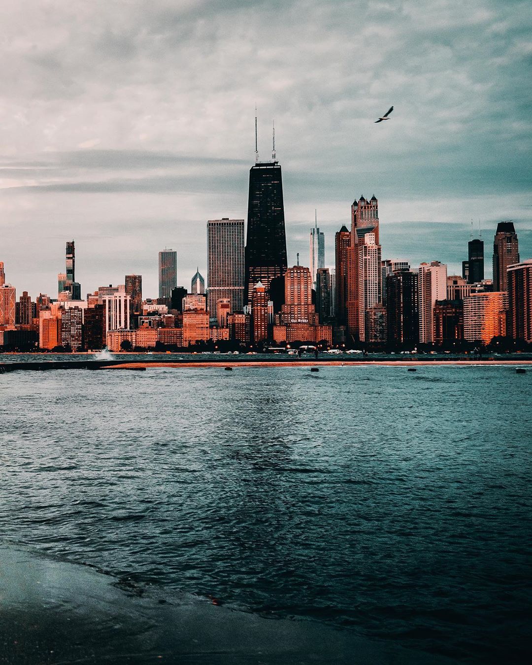 Улицы Чикаго на снимках Бенджамина Сутера