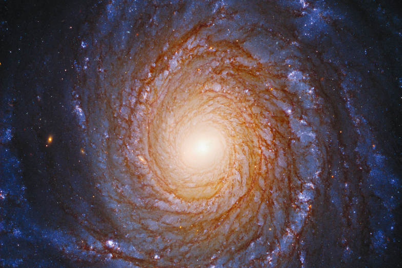 В далёкой-далёкой галактике. Лучшие снимки телескопа Hubble в 2019 году. ФОТО