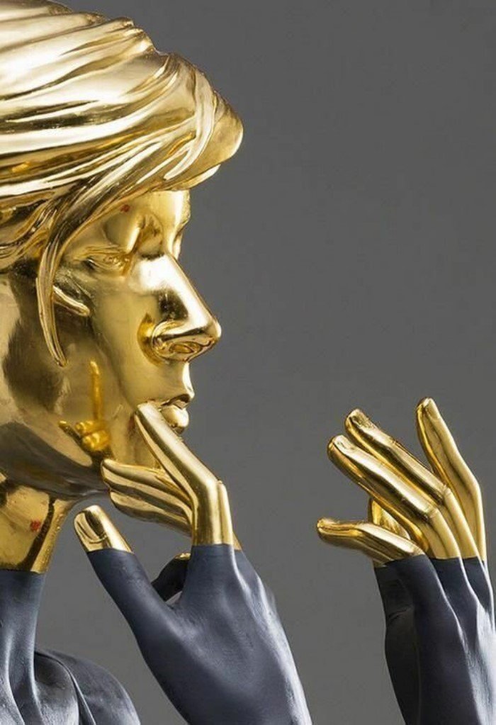 Когда скульптор обожает золото