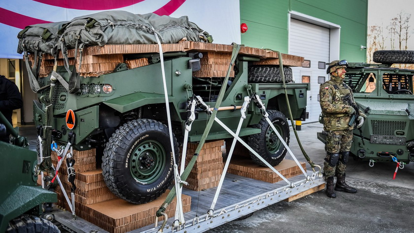 Армия Польши получила первые аэромобильные средства передвижения. ВИДЕО