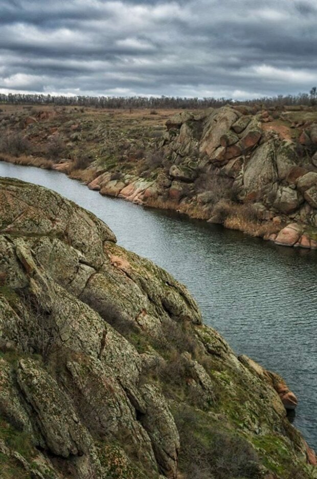 В сети показали, как сейчас выглядят Токовские водопады под Днепром. ФОТО