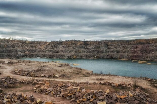 В сети показали, как сейчас выглядят Токовские водопады под Днепром. ФОТО