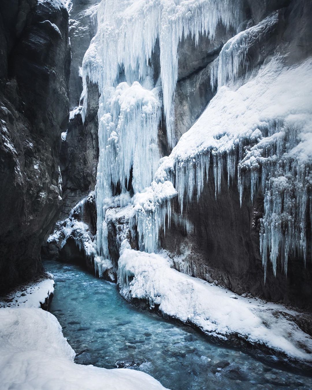 Зимние пейзажи и путешествия на снимках Эрика Рейнхарта