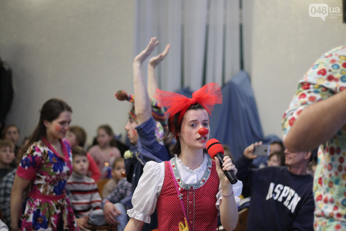 В Одессе организовали масштабный праздник для детей, лишенных родительской опеки. ФОТО