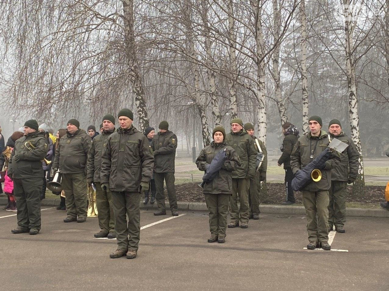 В Кривом Роге на верность украинскому народу присягнули 43 нацгвардейца. ФОТО