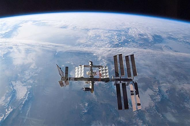 Астронавты NASA начали ремонт МКС в открытом космосе