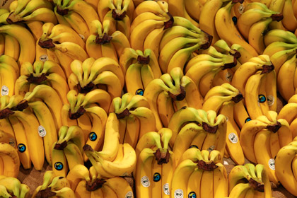 В американском порту застряли 110 тысяч коробок гнилых бананов