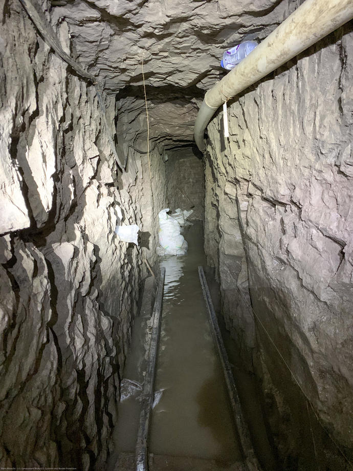 Обнаружен «самый длинный в истории» туннель контрабандистов. ФОТО
