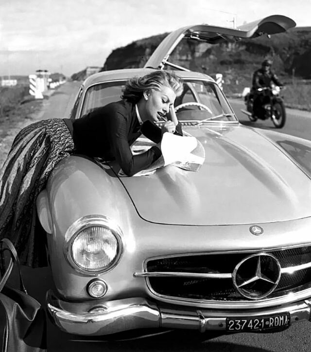 Роскошная Софи Лорен и ее Mercedes-Benz 300SL