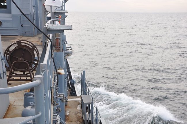 Разведывательный корабль для ВМС Украины, достраивающийся в Одессе, впервые вышел в море для ходовых испытаний 03