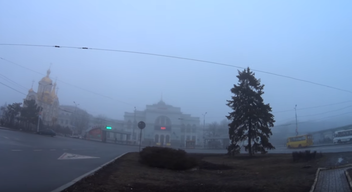 В Донецке показали безлюдные перроны ж/д вокзала. ФОТО