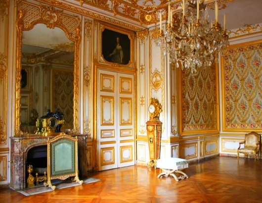 Версаль — дворец, в котором не было туалета