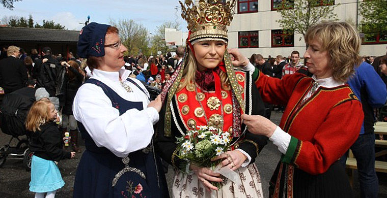 Что покрывает голову невесты в разных странах