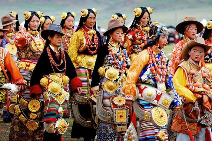 Этнические украшения женщин из разных уголков мира