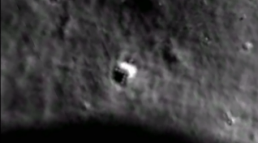 Любитель Google Moon "обнаружил" на Луне инопланетян
