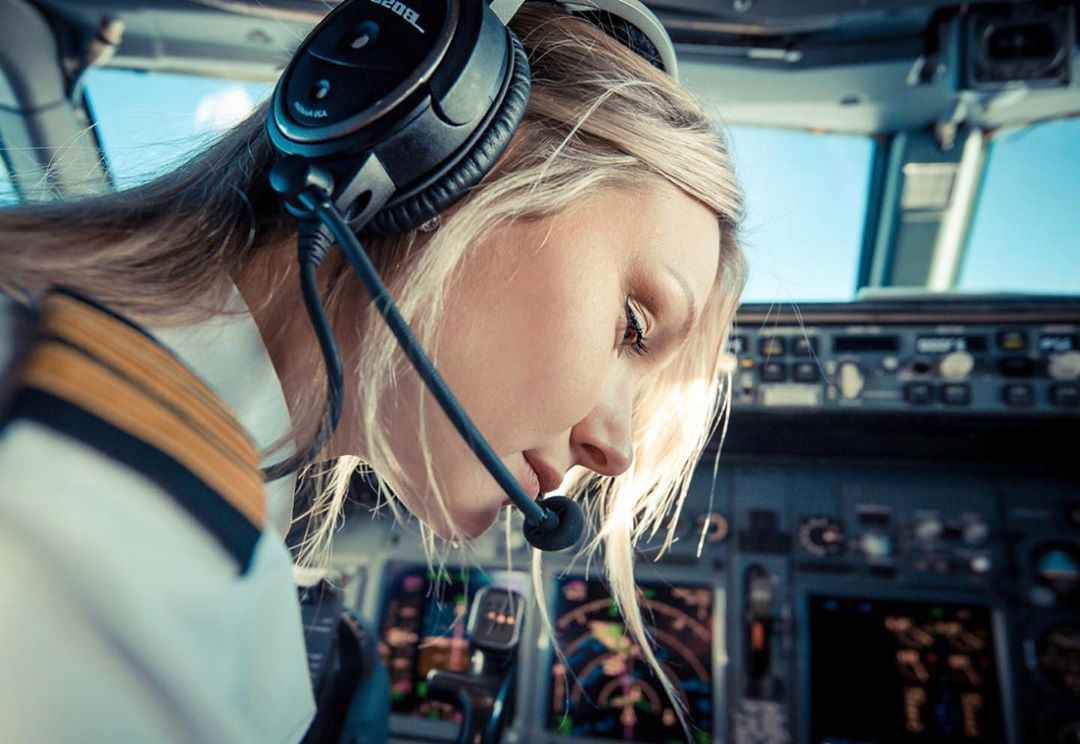 10 самых красивых девушек-пилотов, которые покорили Инстаграм. ФОТО