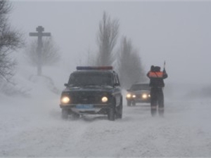 ГАИ просит водителей быть осторожнее на дорогах 