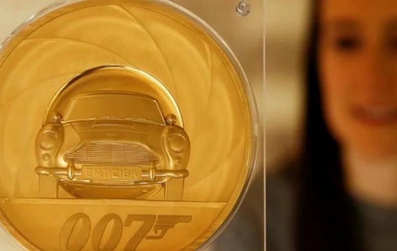 В Великобритании в честь Джемса Бонда выпустили самую дорогую монету. ФОТО