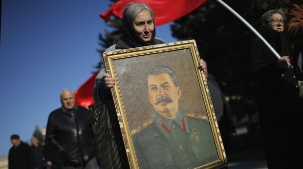 В России активисты устроят салют «в честь смерти Сталина»