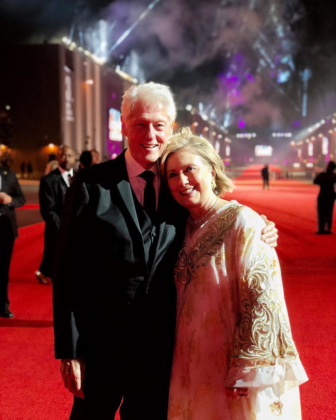 Самая глупая вещь в жизни: Билл Клинтон рассказал о романе с Моникой Левински.