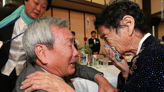 КНДР и Южная Корея достигли договоренности относительно встреч разделенных семей