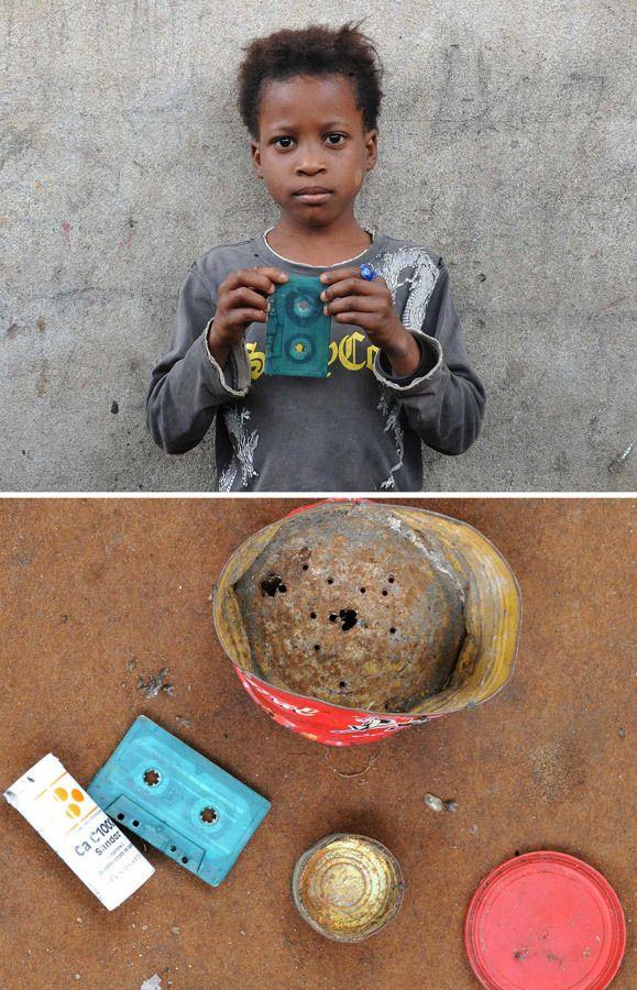 Во что играют дети в африканских трущобах. ФОТО