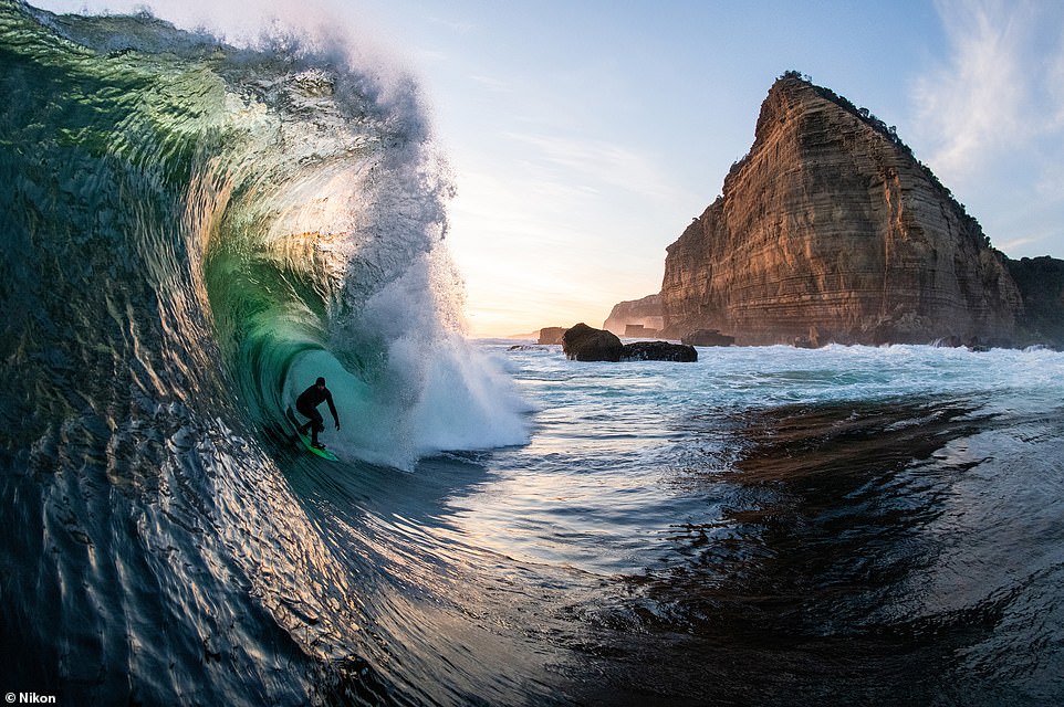 Лучшие работы с фотоконкурса Nikon Surf Photo за 2019 год