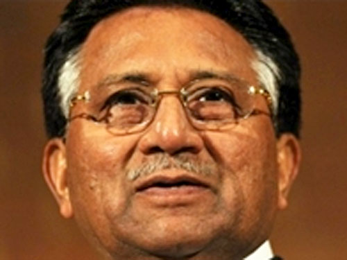 Экс-президент Пакистана предстанет перед судом за введение ЧП