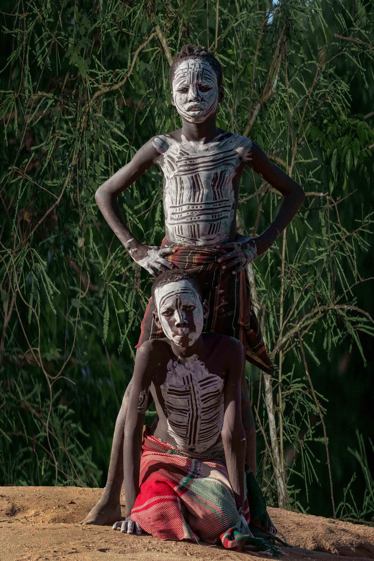 Колоритные портреты представителей племени Каро