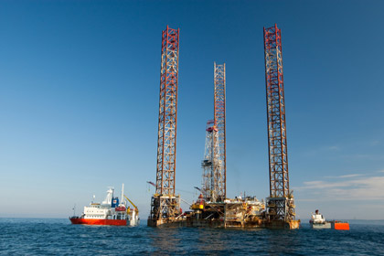«Газпром» нашел гигантские запасы нефти на Сахалине